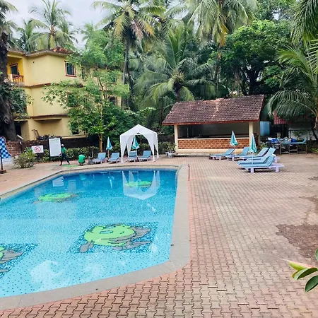 Beach Apartments Candolim Goa